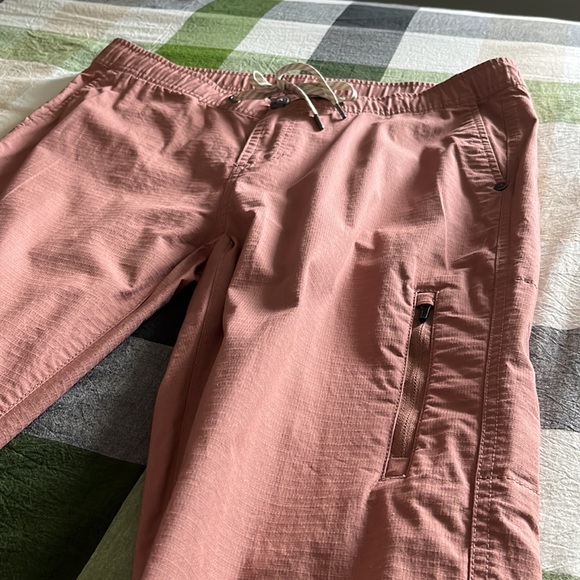 Vuori Ripstop Pants - Picture 9 of 12